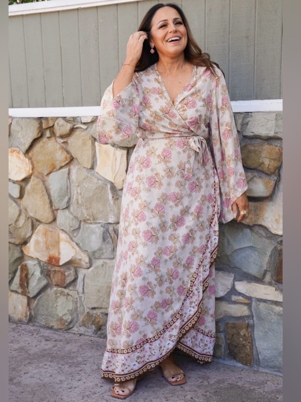 Bali Queen Boutique NWOT Rose Garden Kimono Sleeve Floral Wrap Maxi Dress SZ M/L